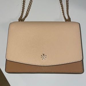 Authentic Tory Burch Bag  Gold Hardware Comes With Card Holder
